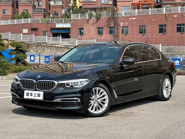 BMW 5 Series 2020 525Li M Sport Package