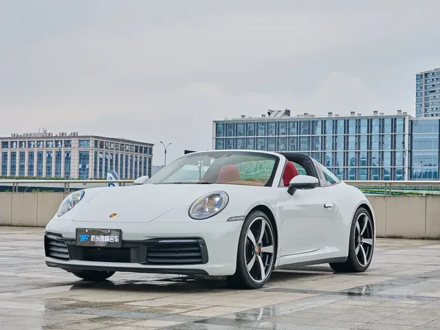 Porsche 911 2023 Targa 4 3.0T