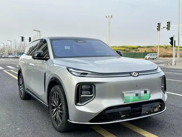Changan Qiyuan Q07 2025 Model 215 Premium Edition