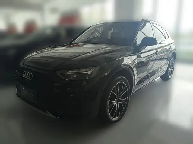 Audi Q5L 2024 Model 45 TFSI Luxury Dynamic