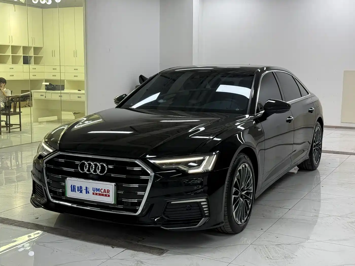 Audi A6L New Energy 2022 55 TFSI e quattro