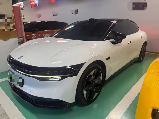 ZEEKR 007 2024 RWD Intelligent Driving Edition 100kWh