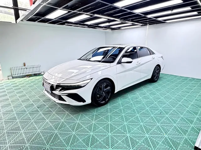Hyundai Elantra 2023 Model 1.5L CVT LUX Premium Edition