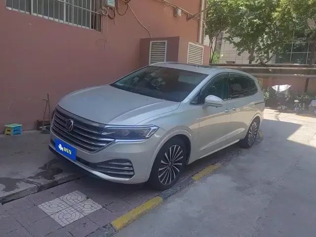 Volkswagen Viloran 2020 380TSI Premium