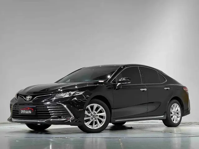 Toyota Camry 2023 2.0G Luxury Edition
