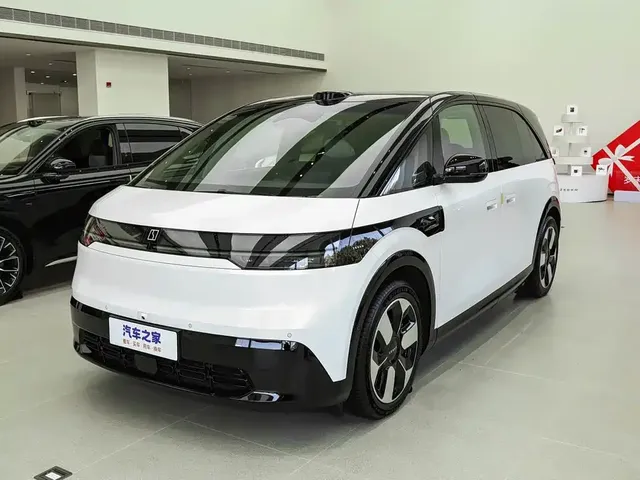 ZEEKR MIX 2025 Smart Driving Edition