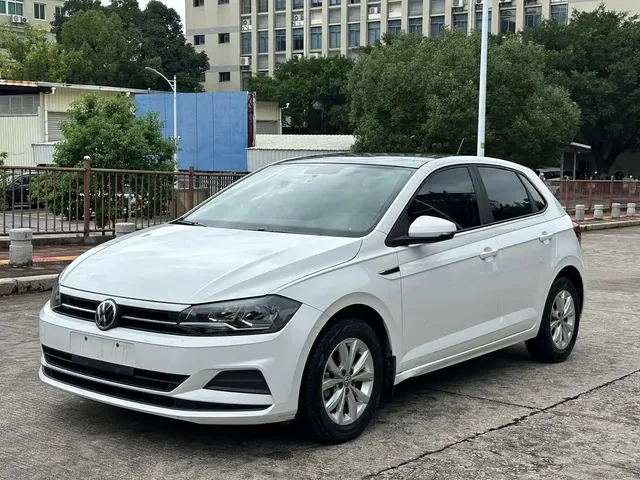 Volkswagen Polo 2019 Plus 1.5L Automatic Colorful Tech Edition