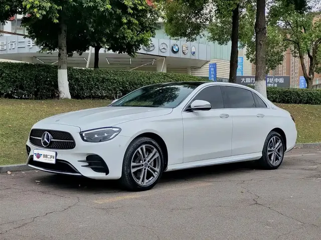 Mercedes-Benz E-Class 2023 E 260 L Sport