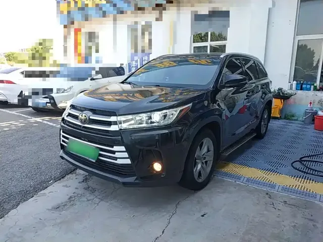 Toyota Highlander 2018 2.0T 4WD Luxury 7-seater China VI