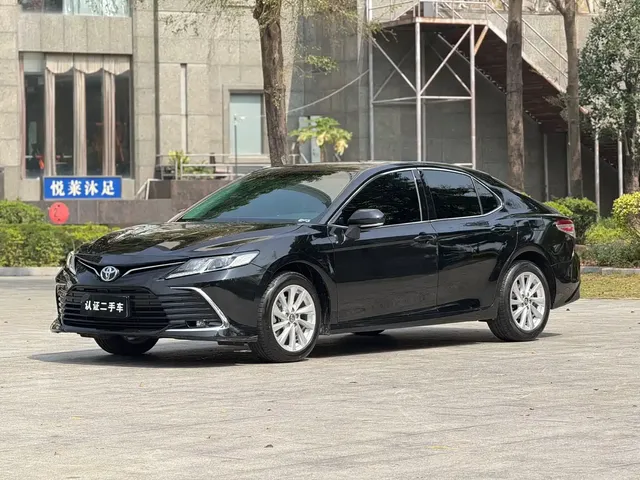 Toyota Camry 2022 2.0GVP Leading Edition