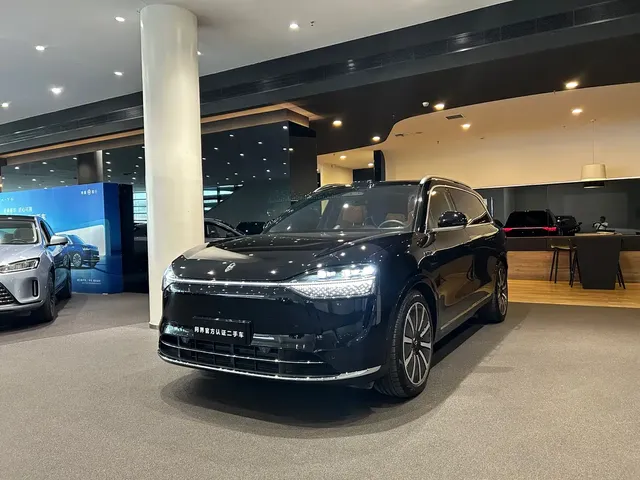 AITO Wenjie AITO M9 2025 Range Extender Max 52kWh 5-Seater