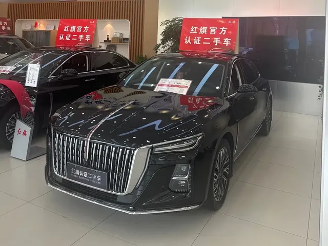 Hongqi H5 2024 2.0T Automatic Smart Connect Flag Smooth Edition