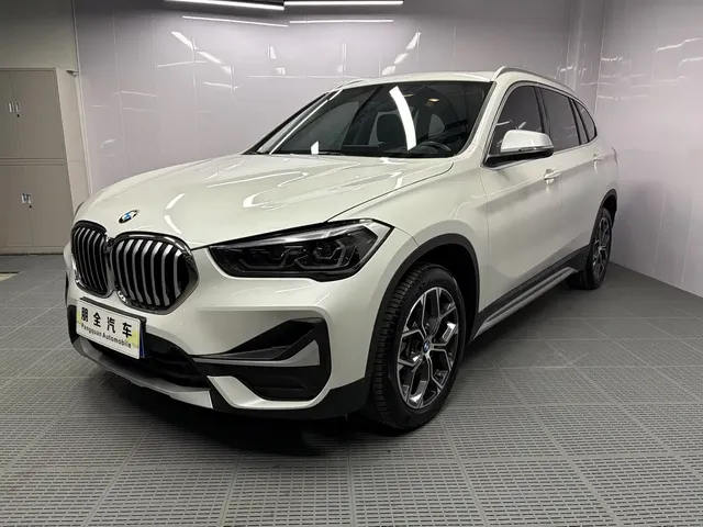 BMW X1 2022 sDrive20Li Premium