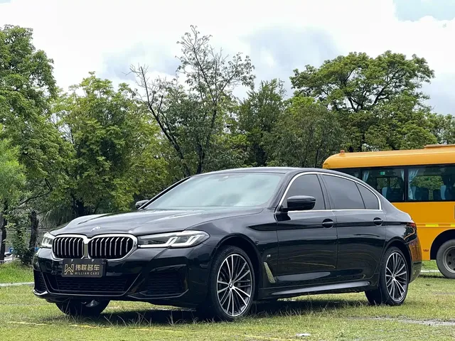 BMW 5 Series 2023 530Li Leading M Sport Package