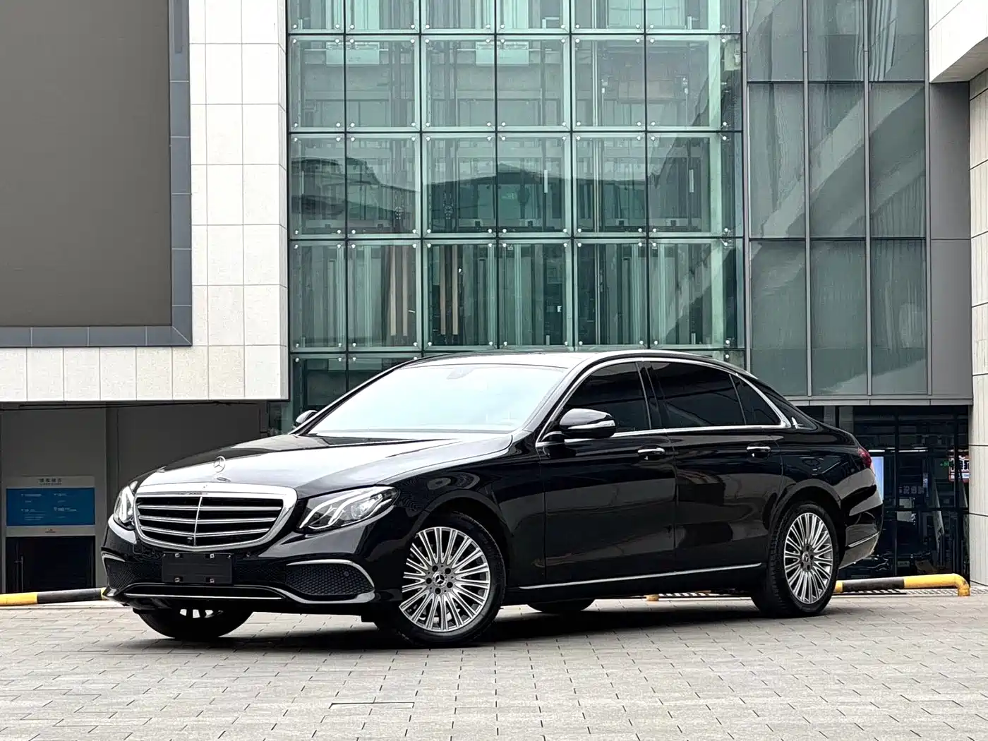 Mercedes-Benz E-Class 2020 Model E 260 L Sport
