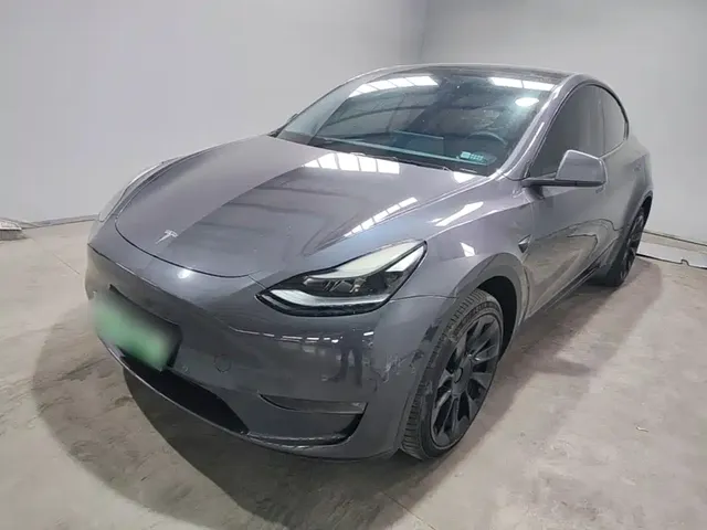 Tesla Model Y 2023 Long Range All-Wheel Drive Edition