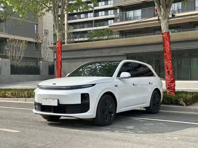 Li Auto L6 2024 Pro
