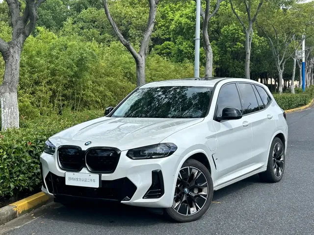 BMW iX3 2022 Innovation Leader