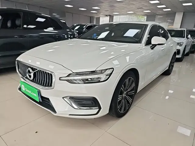 Volvo S60 2020 T4 Momentum Luxury Edition