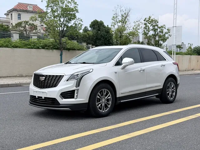Cadillac XT5 2020 28T AWD Luxury Model