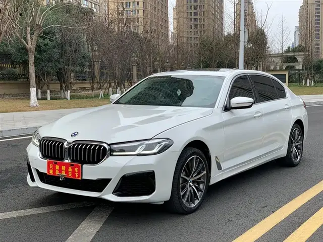 BMW 5 Series 2022 Model Third Facelift 530Li Premium M Sport Package