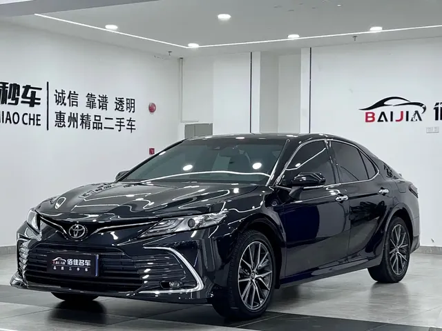 Toyota Camry 2021 2.5G Luxury Edition
