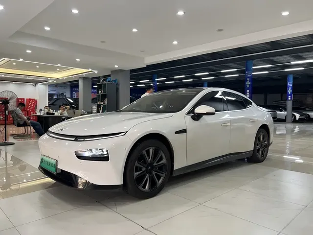 XPeng P7 2020 Model 586E