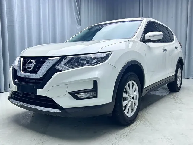 Nissan X-Trail 2023 Classic 2.0L 2WD Smart Comfort Edition