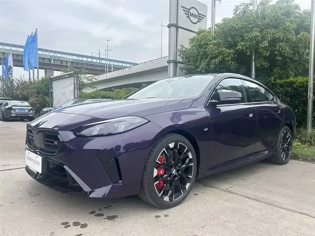 BMW M235L 2025 M235L