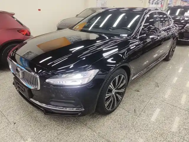 Volvo S90 2022 B5 Zhiyuan Luxury Edition