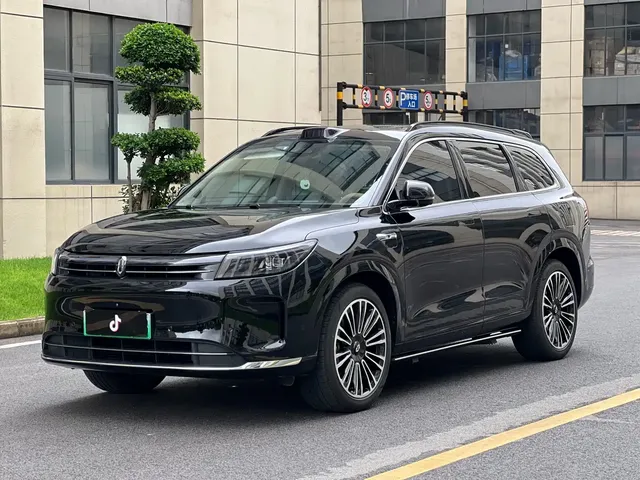 AITO Wenjie AITO M7 2024 1.5T Smart Drive RWD Ultra 5-seater