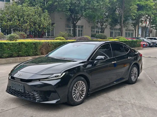 Toyota Camry 2024 2.0GVP Luxury Edition