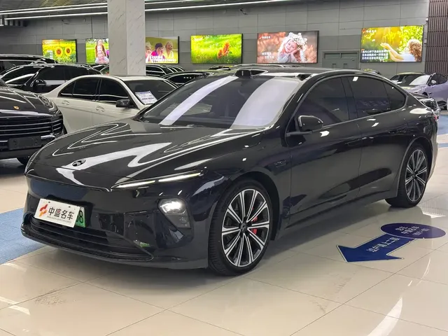 NIO ET7 2024 75kWh Executive Signature Edition