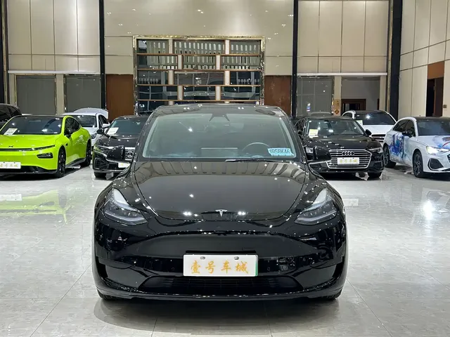 Tesla Model Y 2022 Facelift Rear-Wheel Drive Version