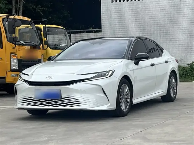 Toyota Camry 2024 2.0GVP Luxury Edition