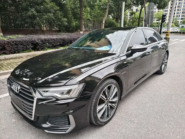 Audi A6L 2022 40 TFSI Luxury Elegance