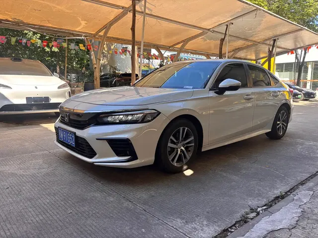 Honda Civic 2023 240TURBO CVT Dynamic Edition