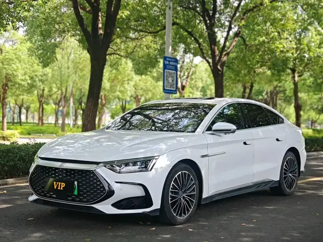 BYD Han 2022 DM-i 121KM Premium Edition