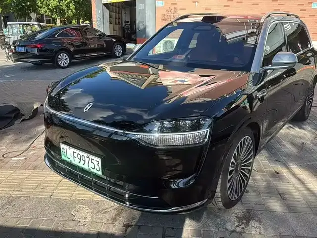AITO Wenjie AITO M9 2025 Extended Range Ultra 52kWh 6-Seater