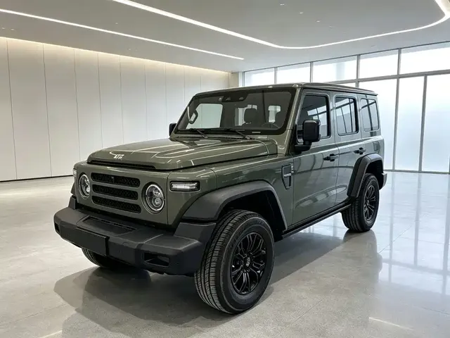 212 T01 2024 2.0T Explorer