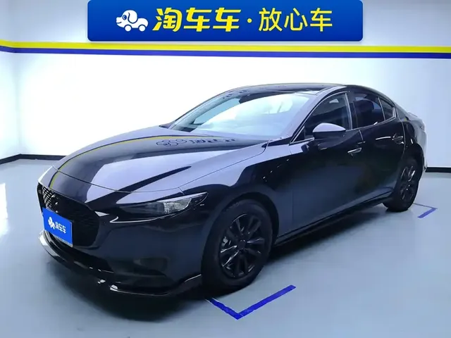 Mazda 3 Axela 2023 2.0L Auto Zhiqing