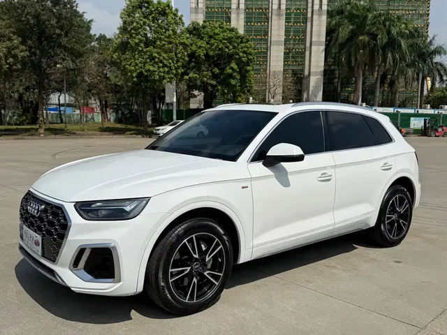 Audi Q5L 2021 40 TFSI Fashion Dynamic