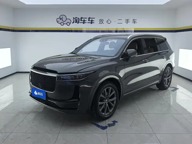 Li Auto Li ONE 2020 Extended Range 6-seater
