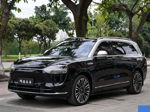 AITO Wenjie AITO M9 2024 Extended Range Ultra 42kWh 6-Seater