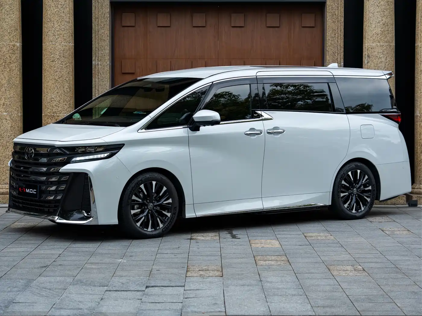 Toyota Vellfire 2024 Crown Hybrid 2.5L Executive Premium Edition