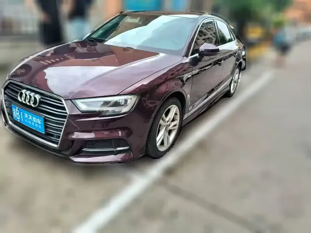 Audi A3 2018 30th Anniversary Limousine 35 TFSI Fashion