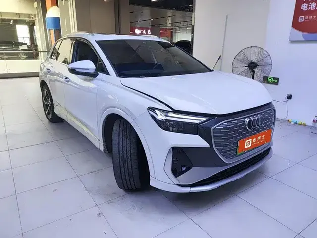 Audi Q4 e-tron 2023 40 e-tron Innovation Edition