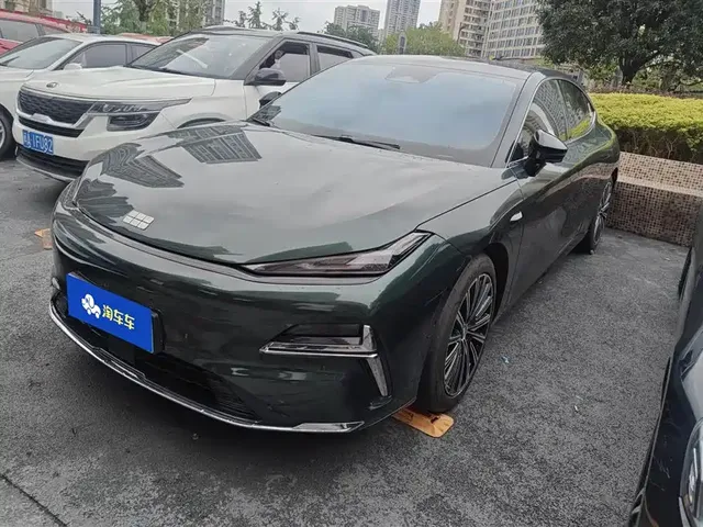 Geely Galaxy Xingyao 8 2025 130km EM-P Explorer Edition