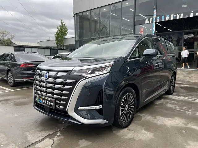 Denza D9 2022 DM-i 970 AWD Flagship