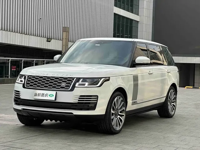 Land Rover Range Rover 2022 3.0 L6 400PS Prestige Genesis Extended Edition